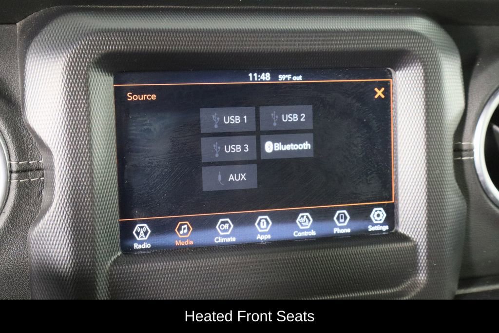 Used 2020 Jeep Gladiator Overland w/ LED Lighting Group image 24