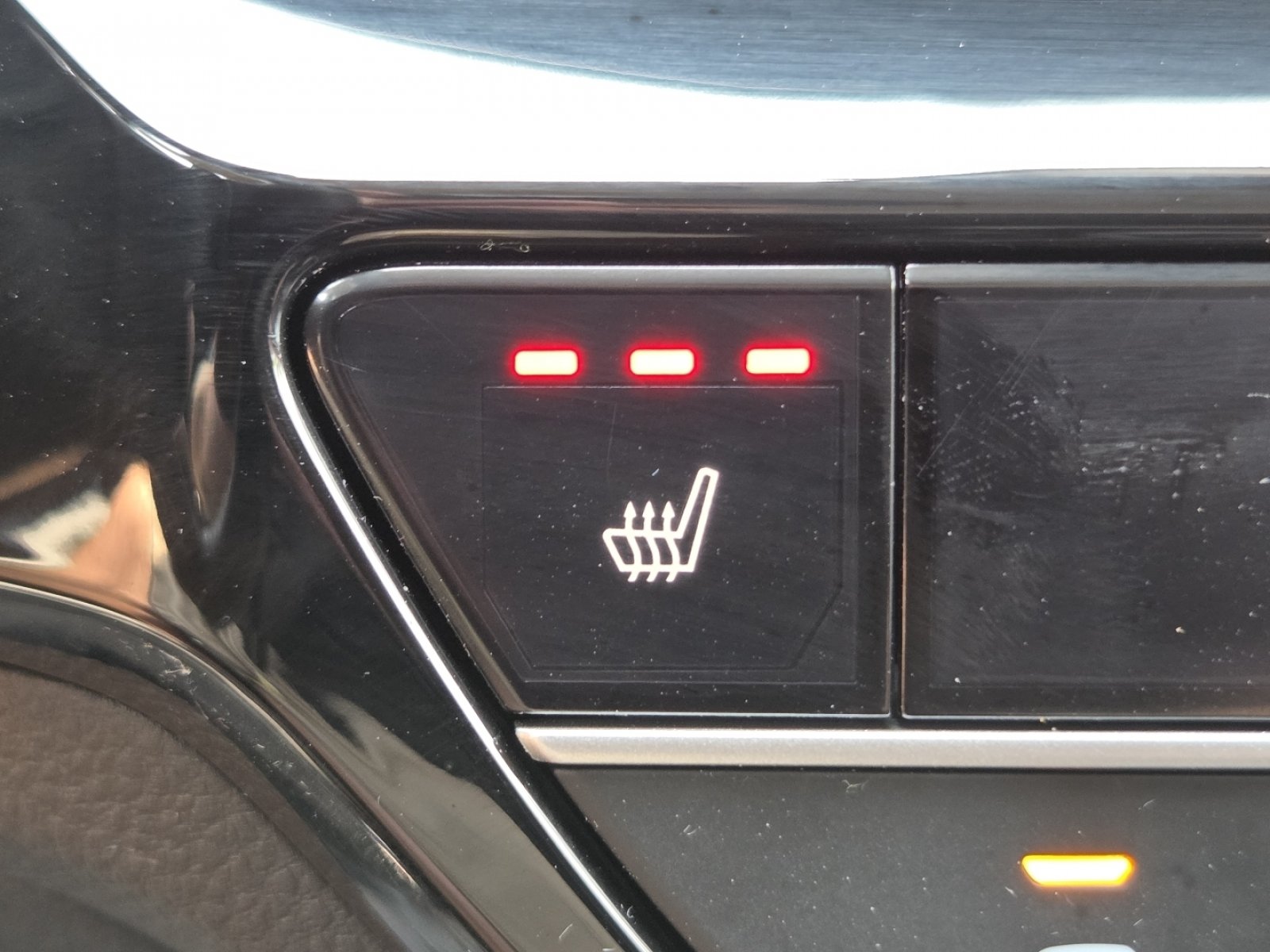 Certified 2024 Honda Civic Touring image 6