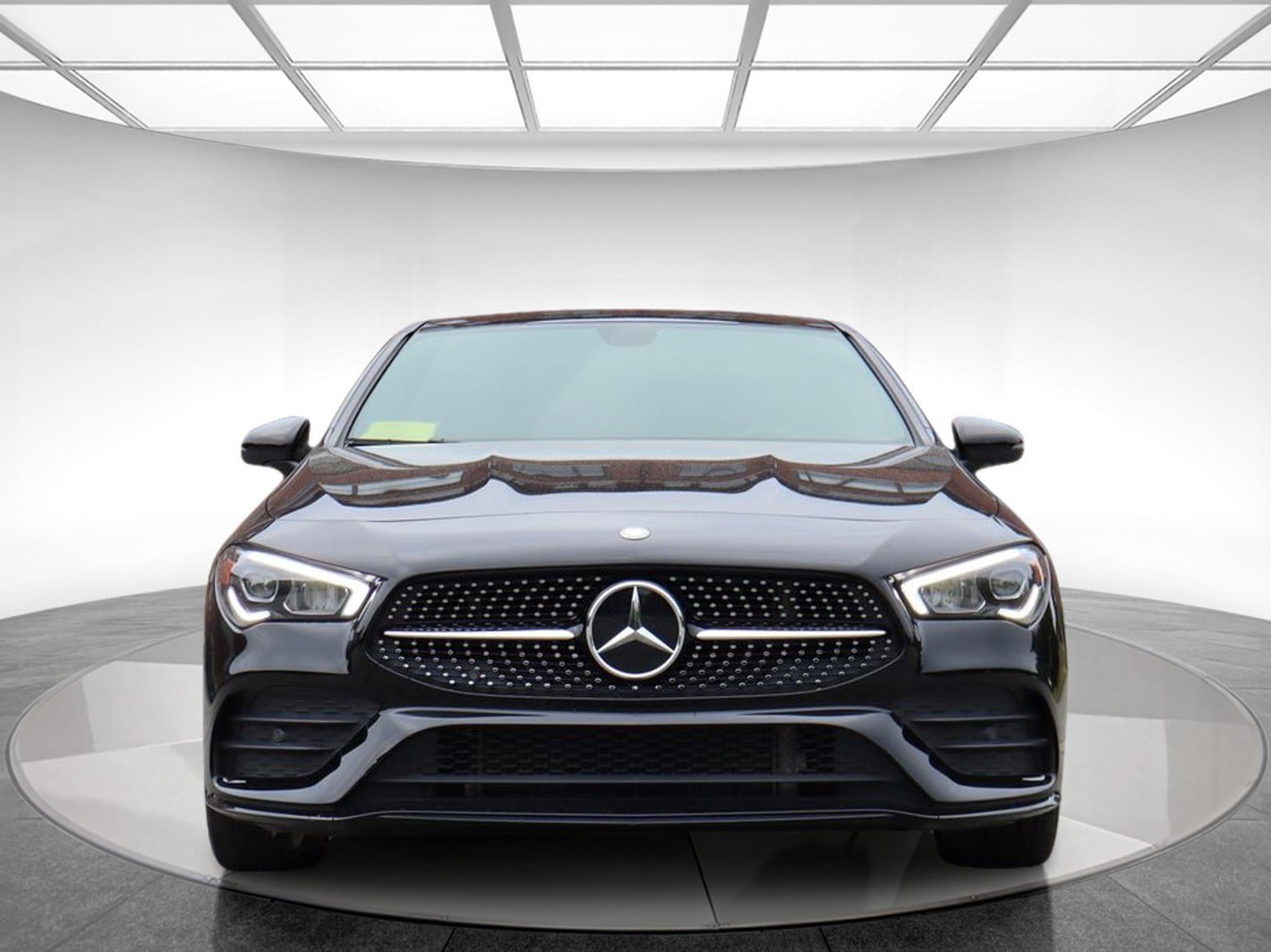 Used 2023 Mercedes-Benz CLA 250 4MATIC w/ AMG Line image 2
