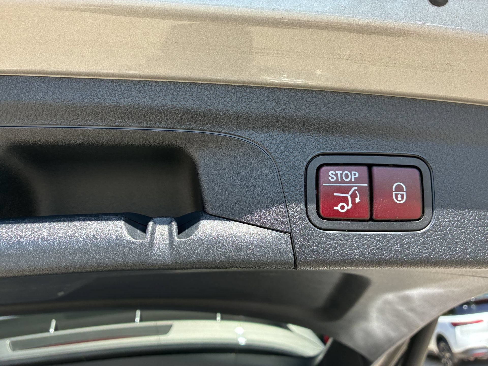 Used 2021 Mercedes-Benz GLE 580 4MATIC image 13