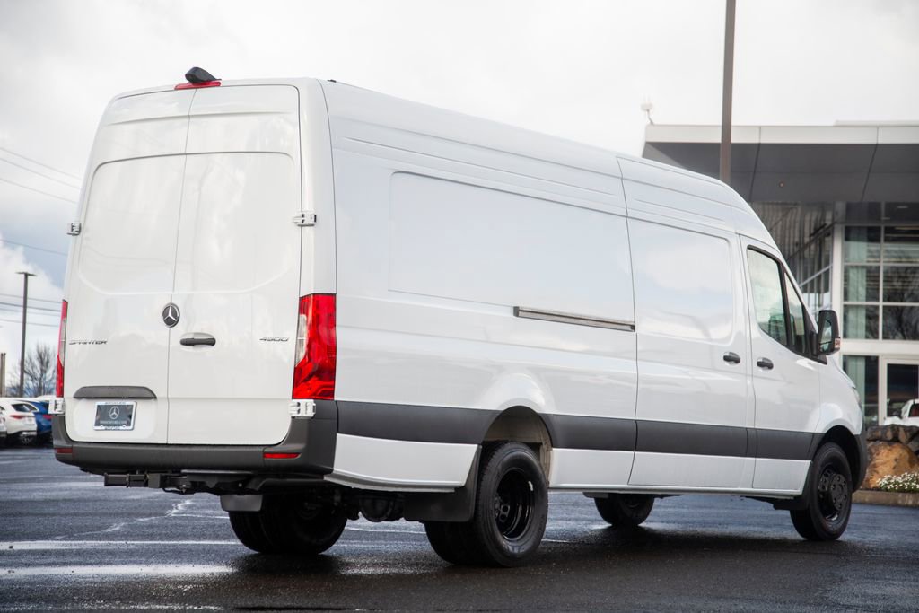 New 2026 Mercedes-Benz Sprinter 4500 image 9