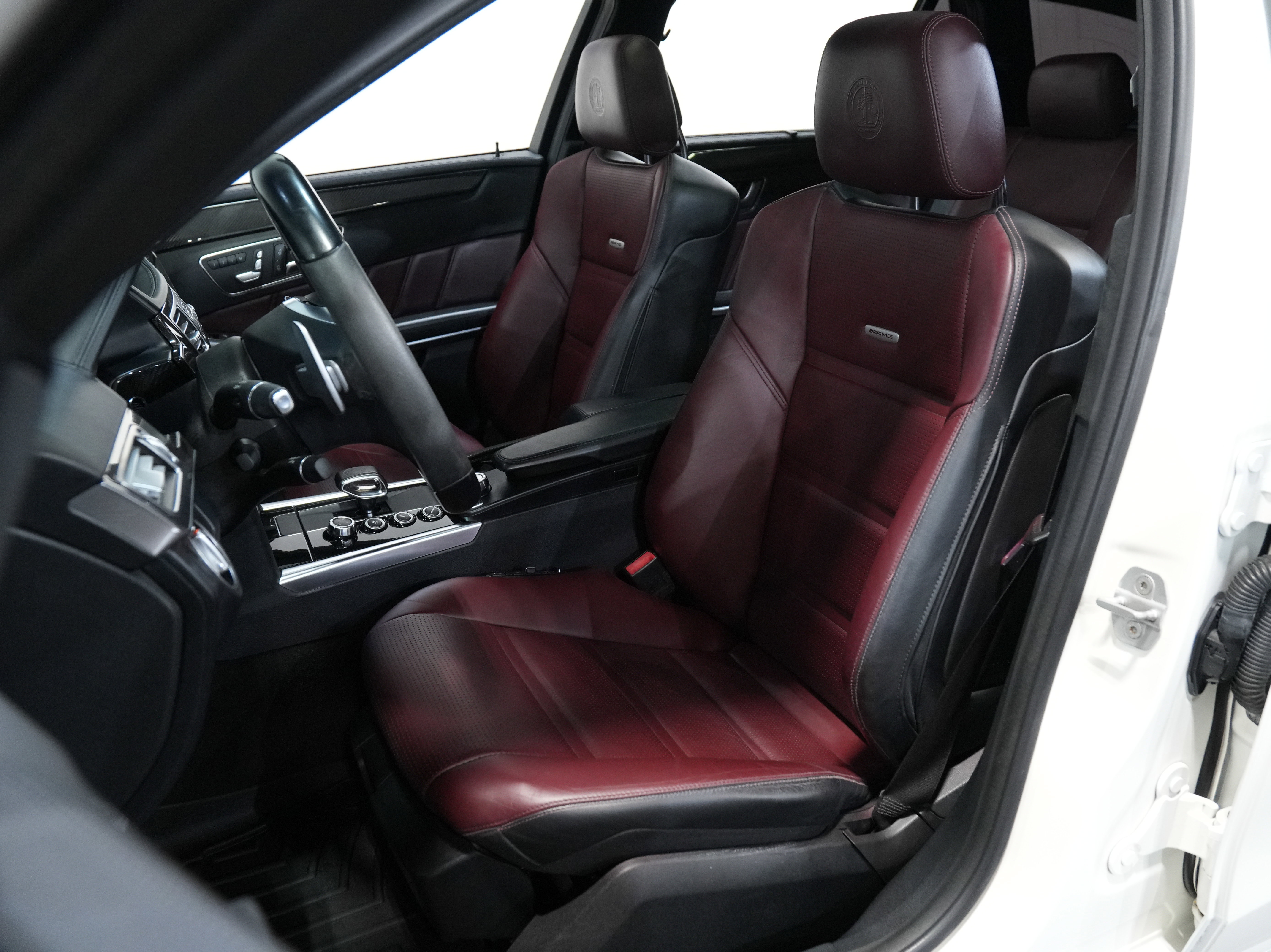 Used 2014 Mercedes-Benz E 63 AMG S-Model image 37