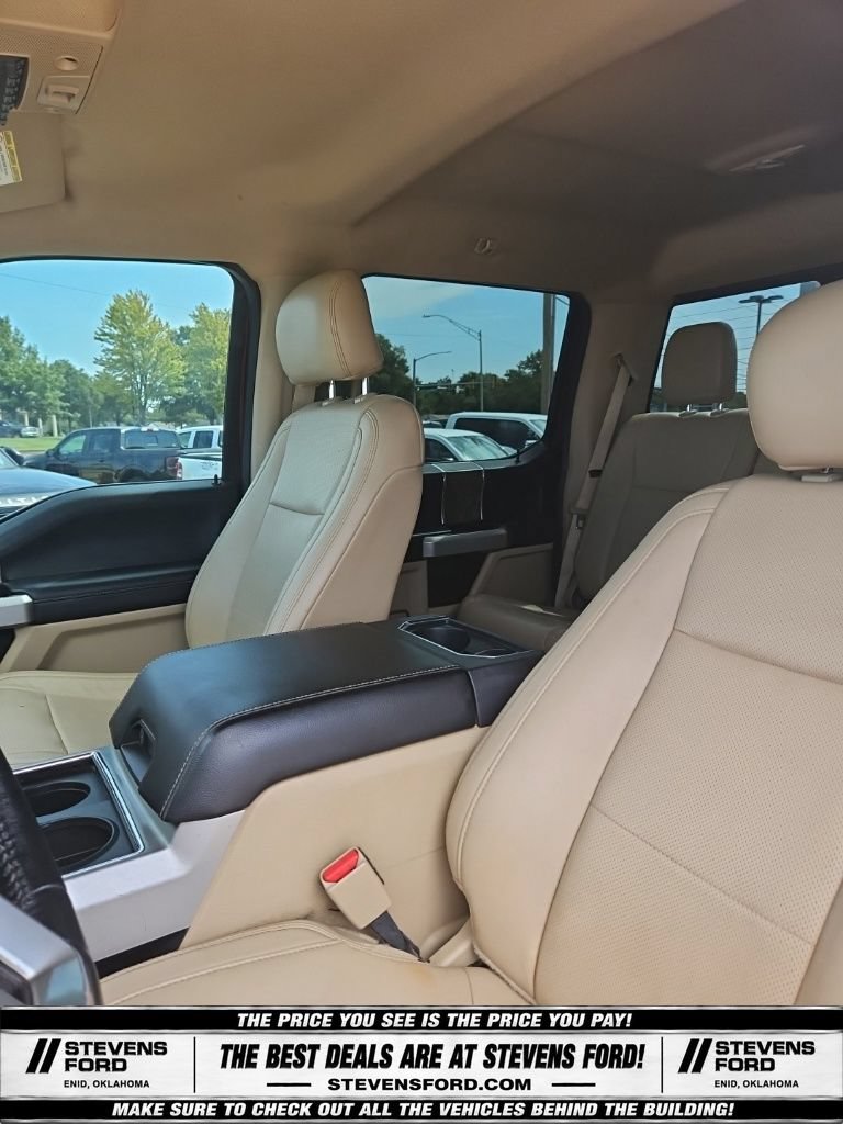 Used 2017 Ford F350 Lariat w/ Lariat Value Package AWD/4WD image 18