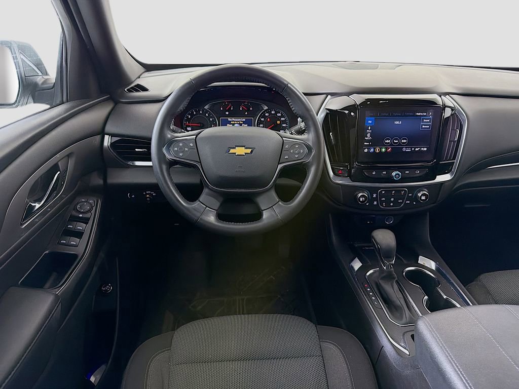 Used 2022 Chevrolet Traverse LT image 23