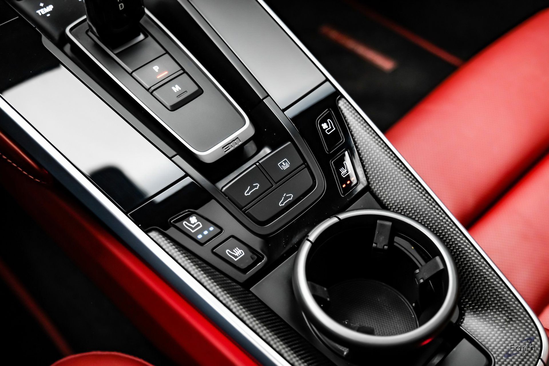 Used 2021 Porsche 911 Turbo S image 64