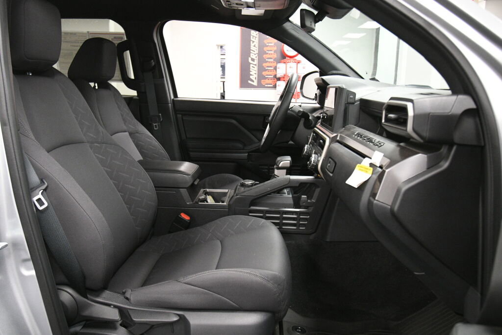 Used 2024 Toyota Tacoma SR5 image 24