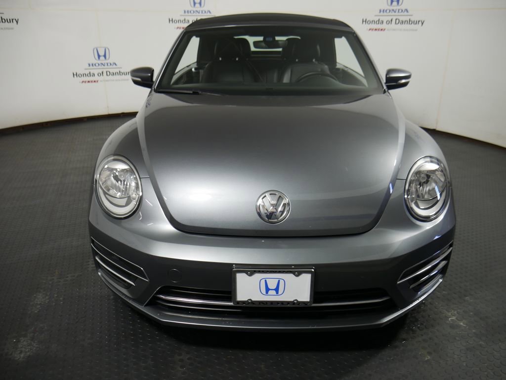 Used 2019 Volkswagen Beetle 2.0T SE image 2