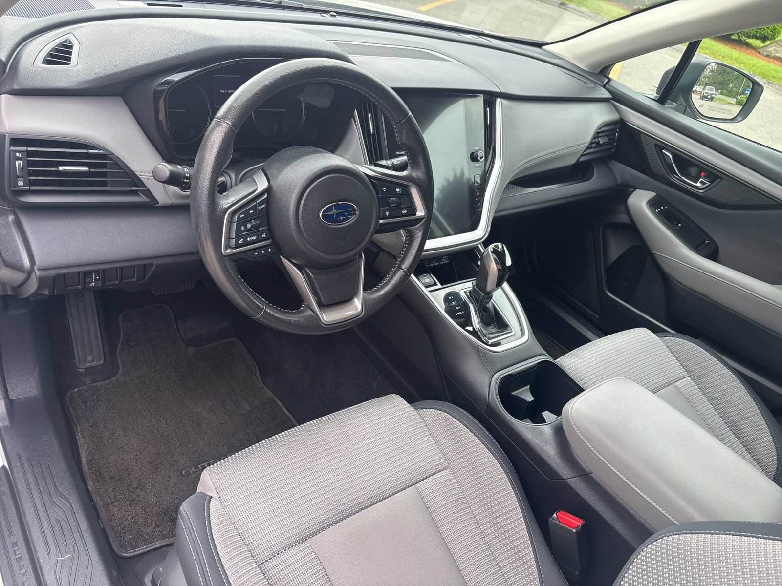 Used 2024 Subaru Outback Premium AWD/4WD image 55