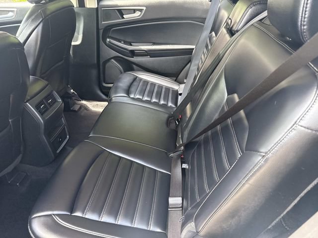 Used 2024 Ford Edge SEL AWD/4WD image 18