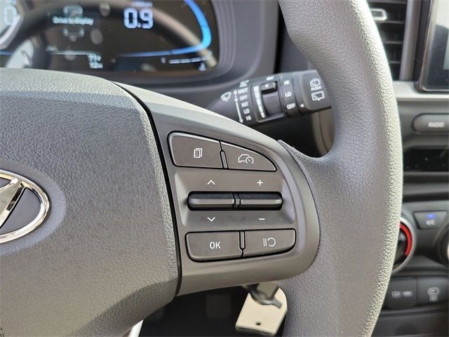 New 2026 Hyundai Venue SE image 6