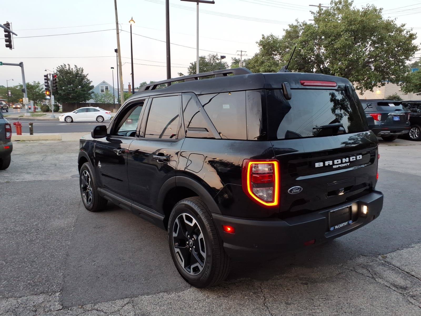 Certified 2023 Ford Bronco Sport Outer Banks AWD/4WD image 5