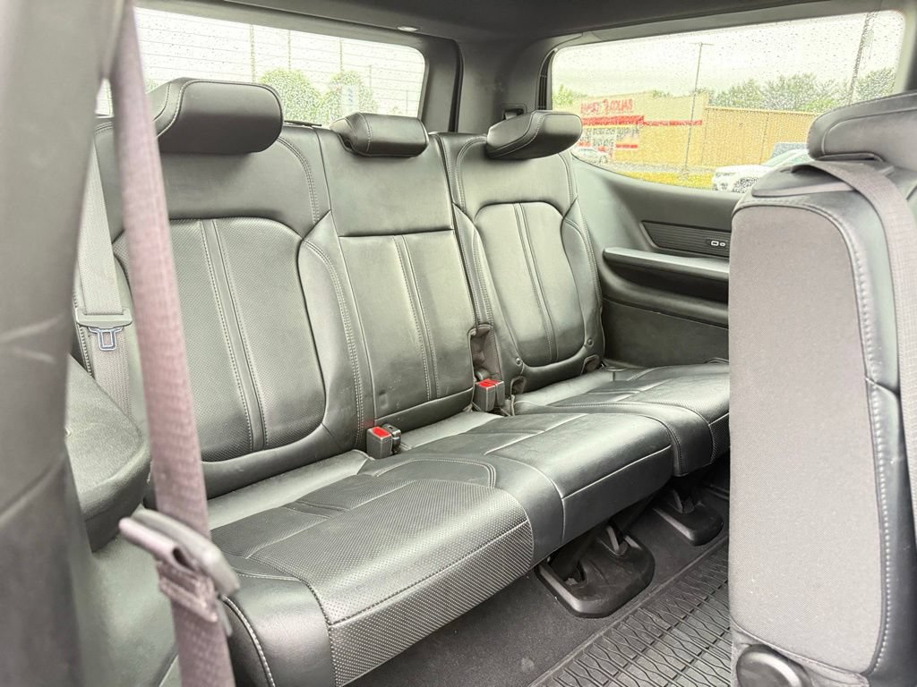 Used 2024 Jeep Wagoneer Series III w/ Premium Group I AWD/4WD image 43