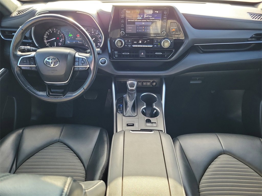 Used 2021 Toyota Highlander XSE image 18