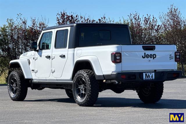 Used 2025 Jeep Gladiator Willys image 6