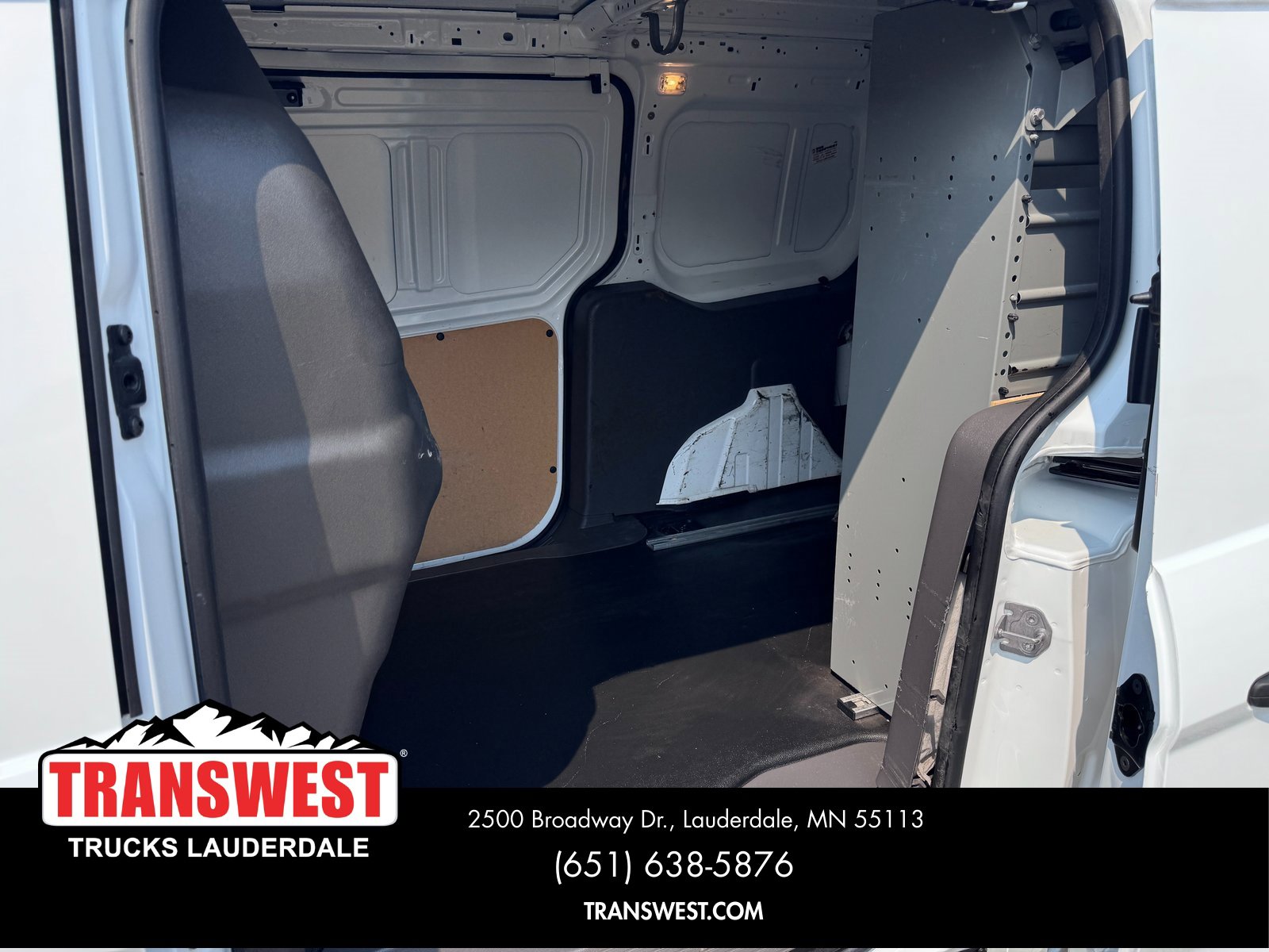 Used 2022 Ford Transit Connect XL image 15