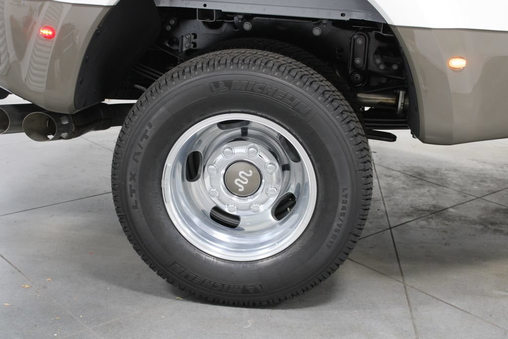 New 2026 Ford F350 King Ranch AWD/4WD image 16