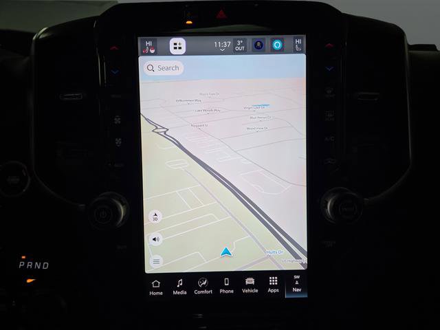 New 2026 RAM 1500 4x4 Crew Cab image 10