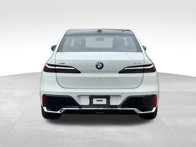 Certified 2025 BMW 740i xDrive image 8