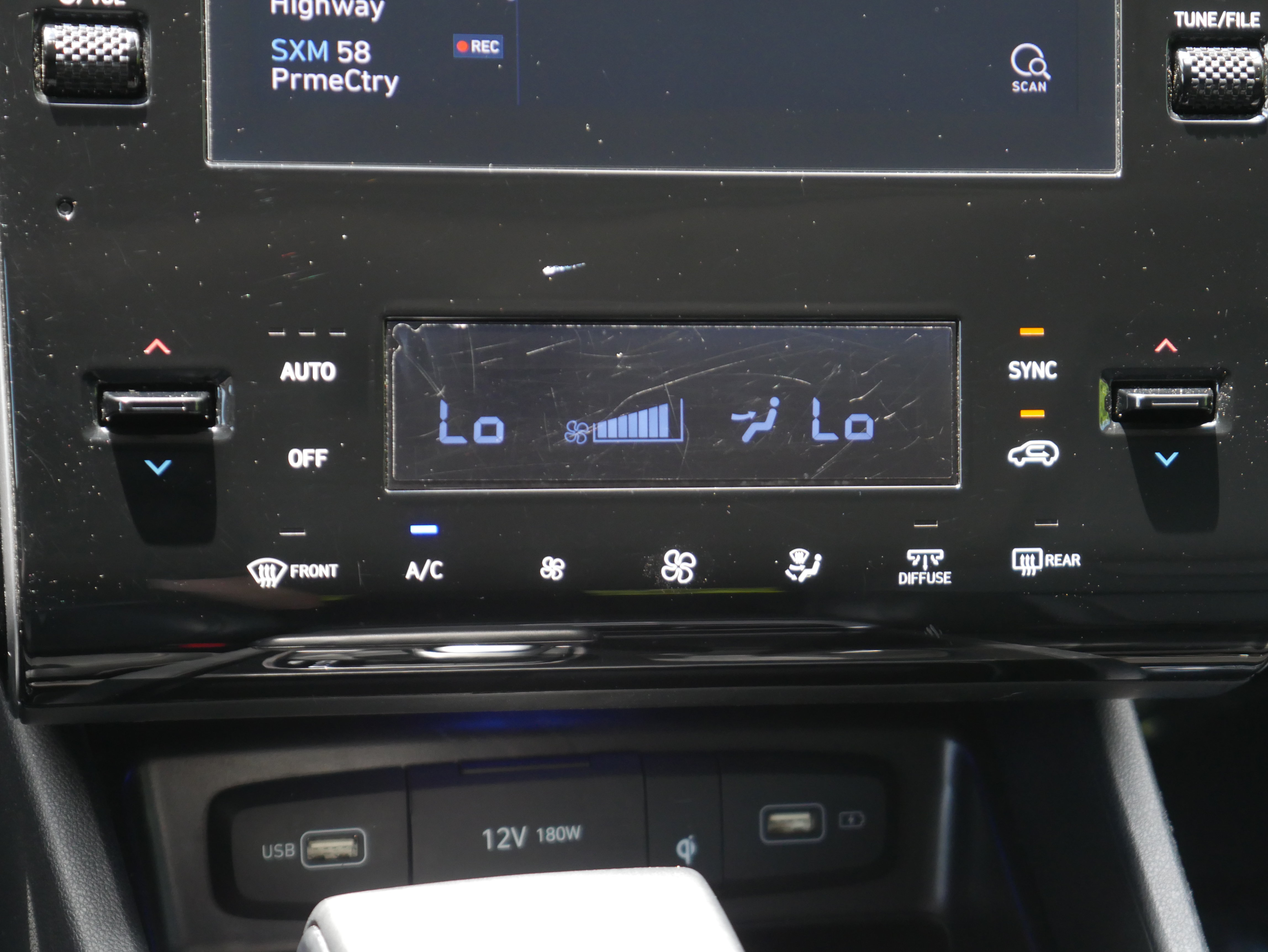 Used 2023 Hyundai Tucson SEL w/ Convenience Package AWD/4WD image 20