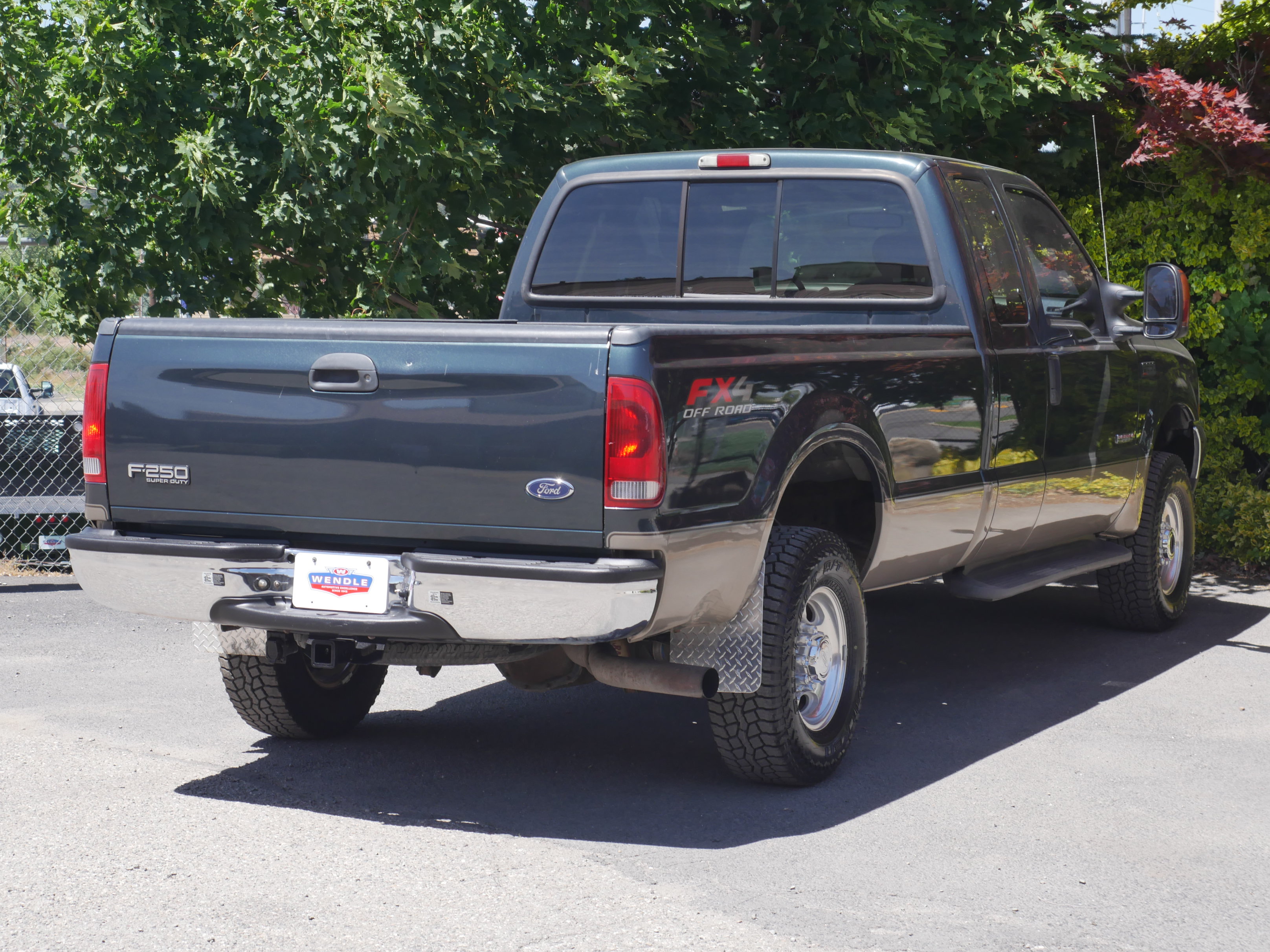 Used 2004 Ford F250 Lariat AWD/4WD image 28
