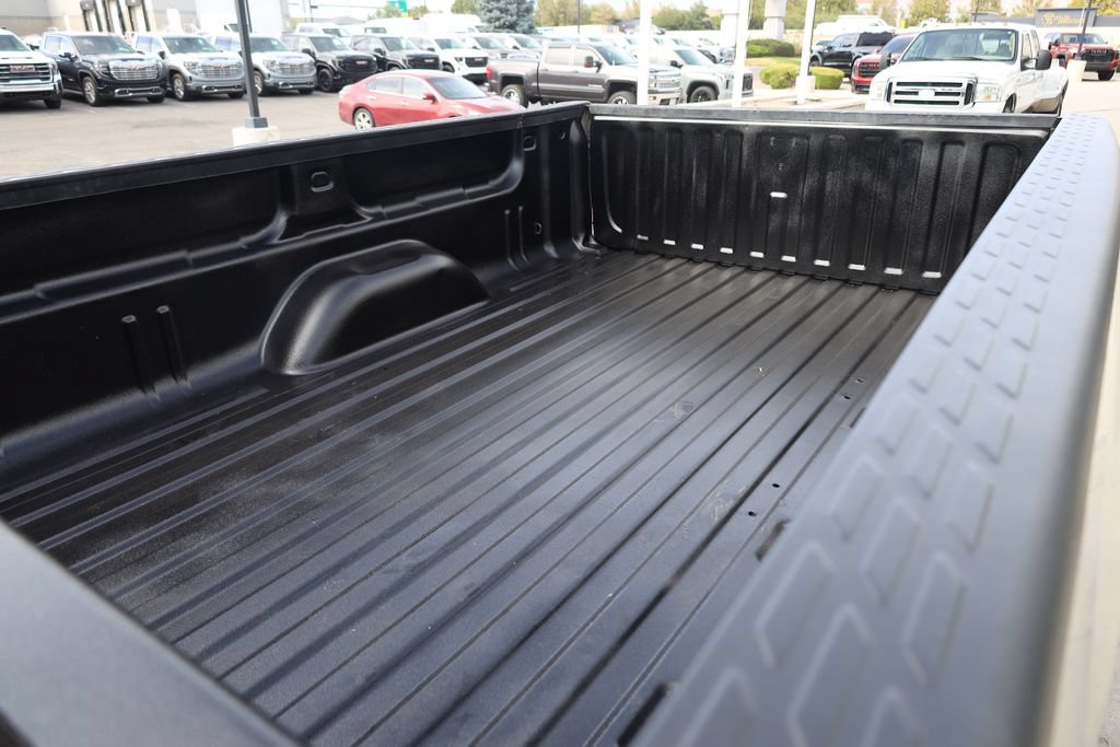 Used 2009 Chevrolet Silverado 3500 LT w/ Exterior Plus Package AWD/4WD image 21