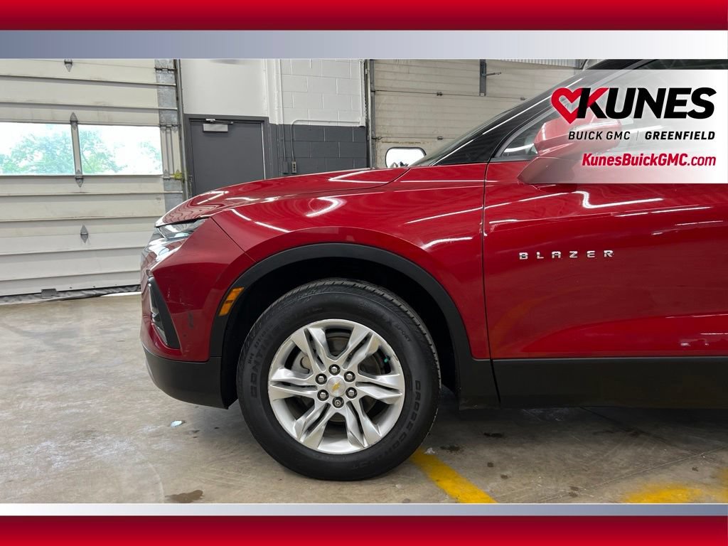 Used 2019 Chevrolet Blazer LT FWD image 15