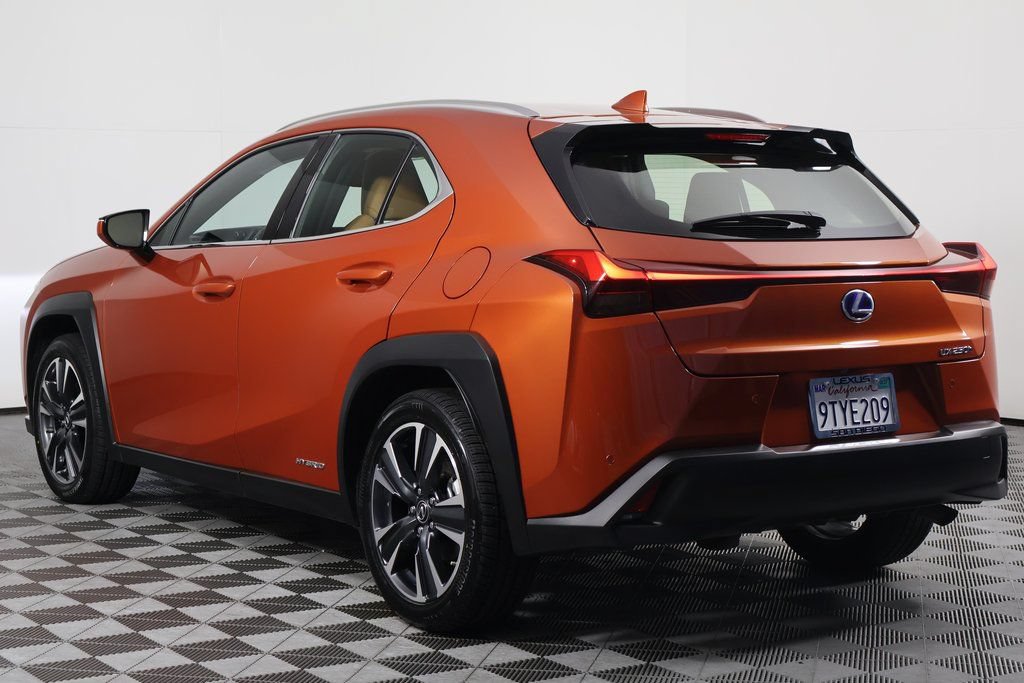Certified 2020 Lexus UX 250h w/ Cold Area Package AWD/4WD image 6
