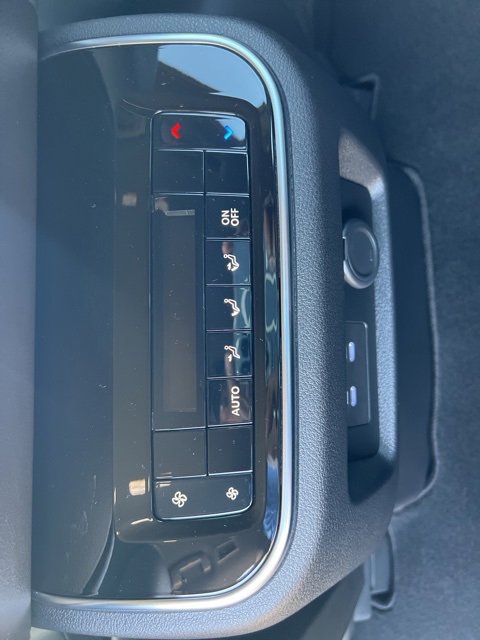 New 2026 Nissan Armada SL w/ Captain's Chari Seat Package image 19