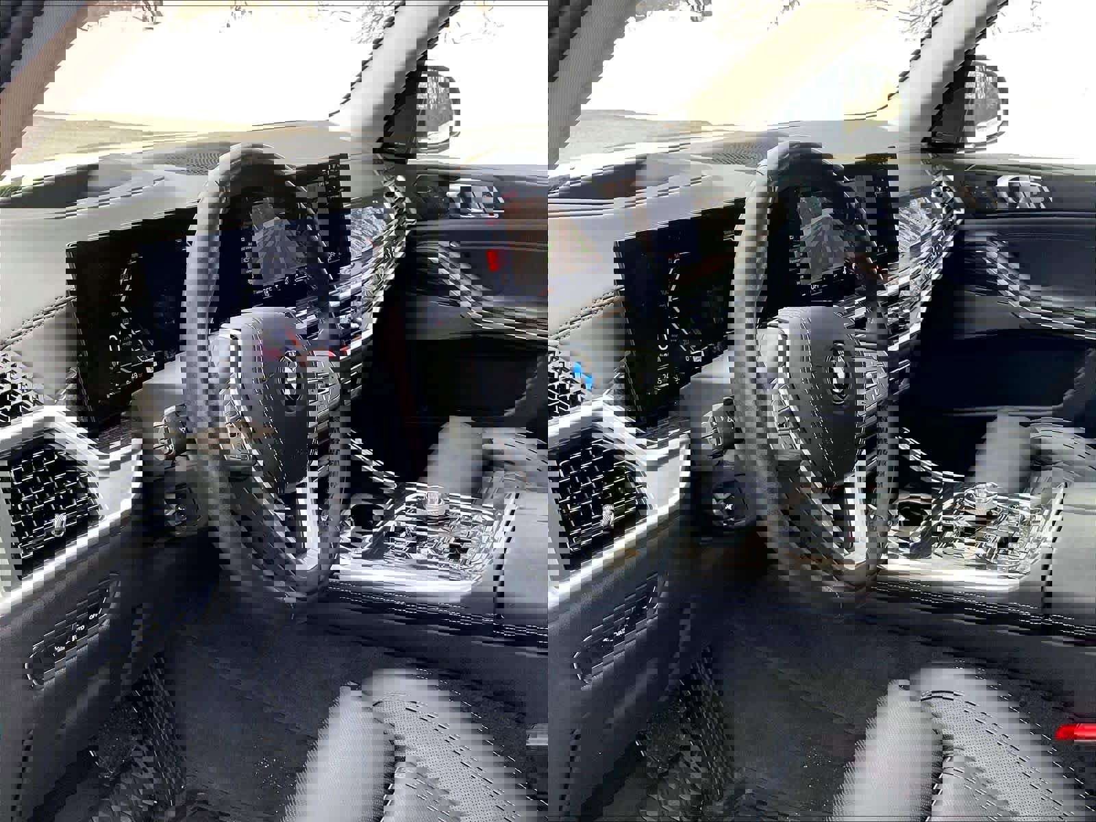 Used 2024 BMW X7 xDrive40i w/ Executive Package image 8