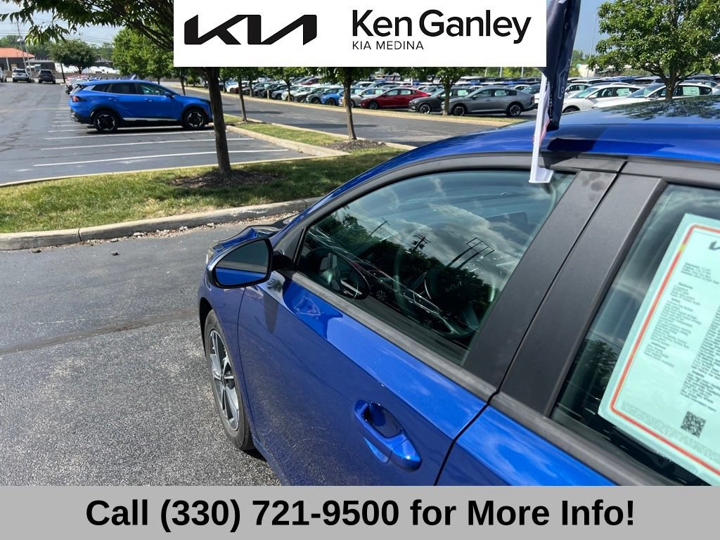 Certified 2023 Kia Forte LXS FWD image 25
