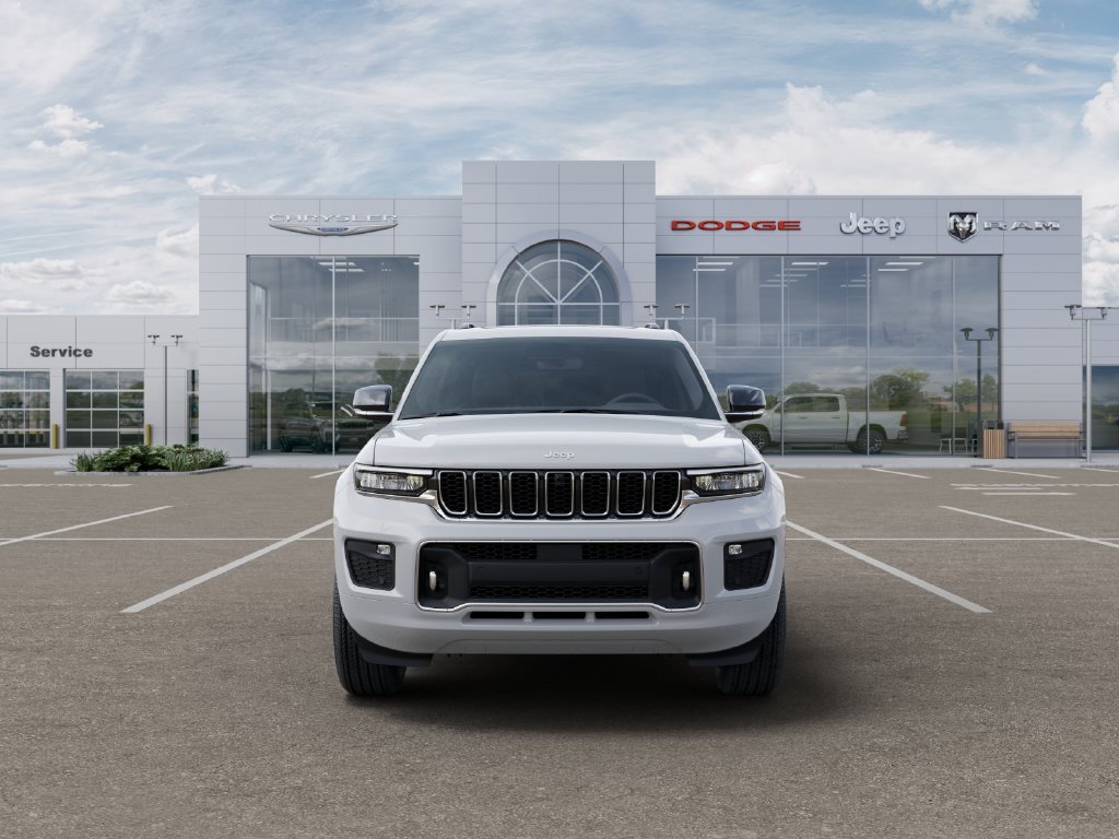 New 2025 Jeep Grand Cherokee Overland w/ Adv Protech Group III AWD/4WD image 7