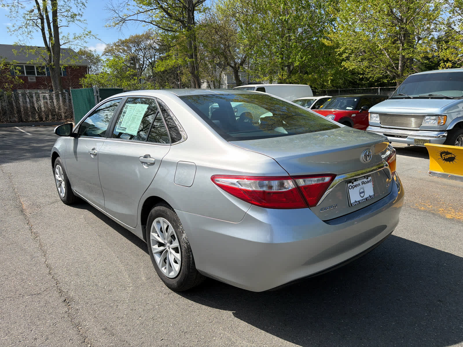 Used 2017 Toyota Camry LE FWD image 12