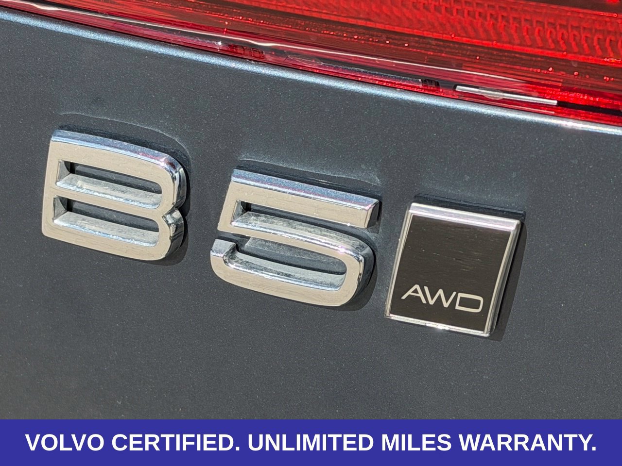 Certified 2026 Volvo XC60 B5 Ultra AWD/4WD image 12