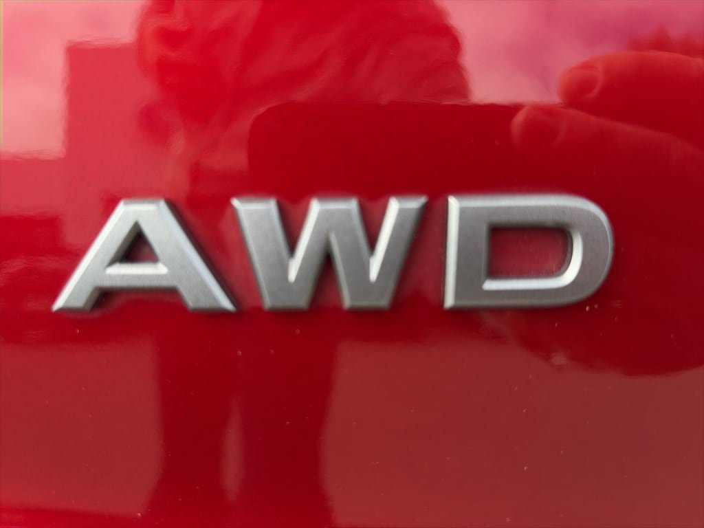 Used 2025 Nissan Rogue SV AWD/4WD image 5