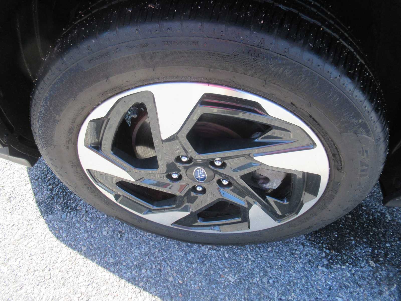 Used 2024 Subaru Crosstrek 2.5i Limited AWD/4WD image 12
