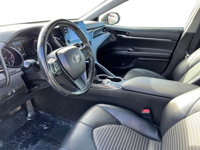 Certified 2022 Toyota Camry SE image 12