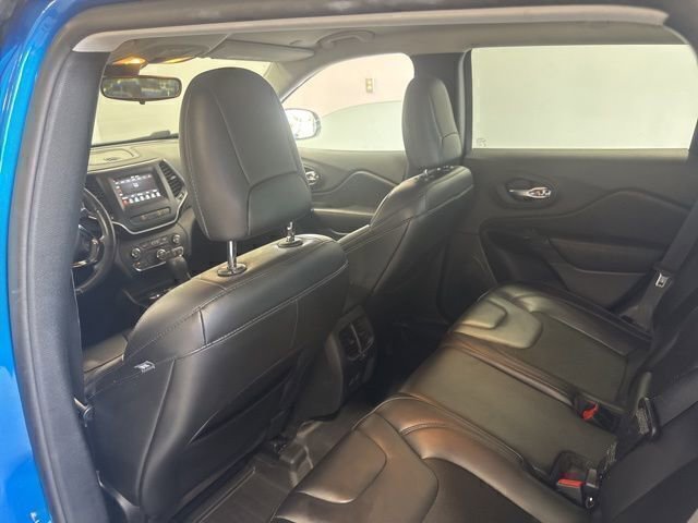 Used 2021 Jeep Cherokee Latitude Plus image 19