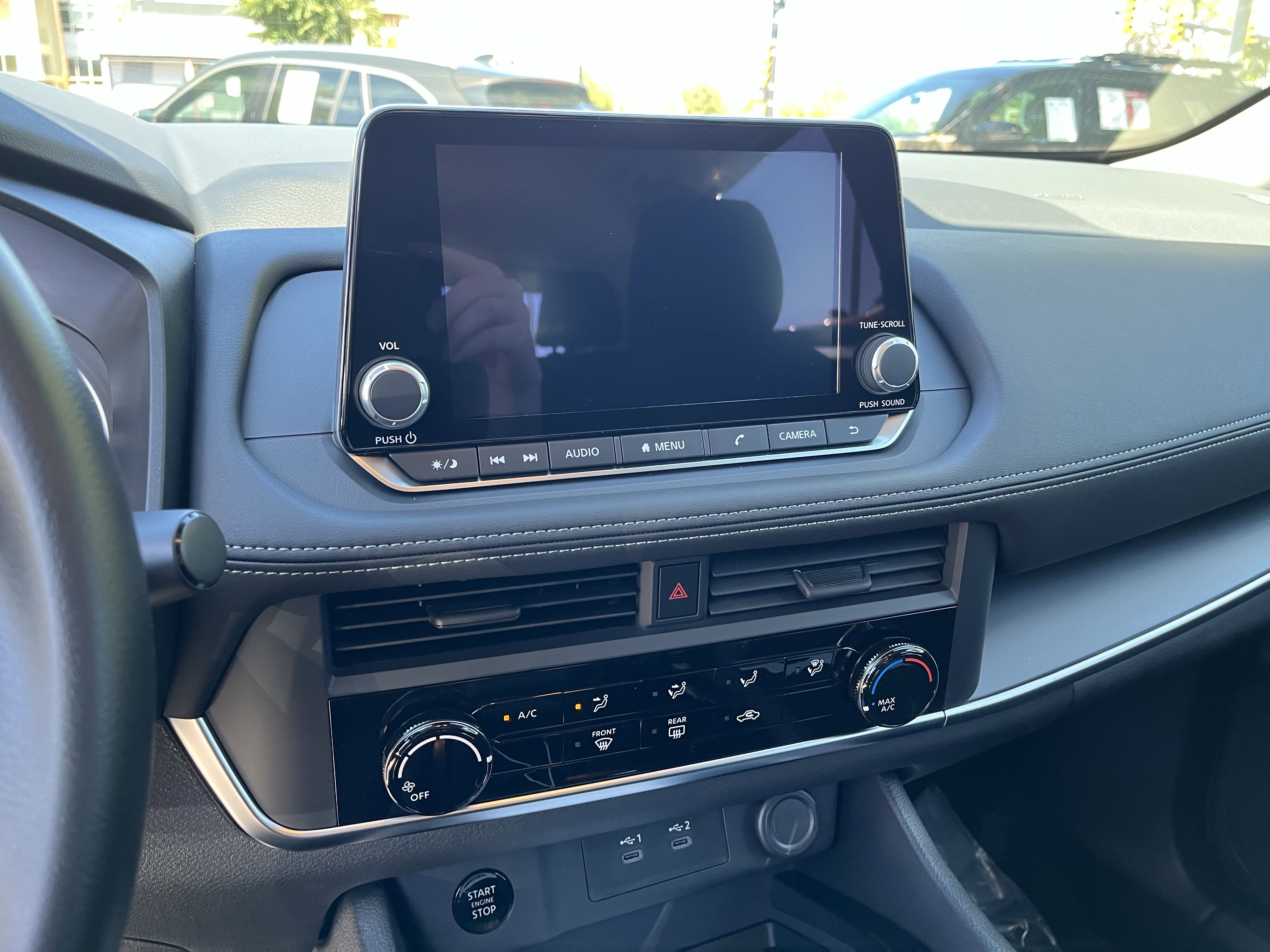 New 2026 Nissan Rogue S image 18