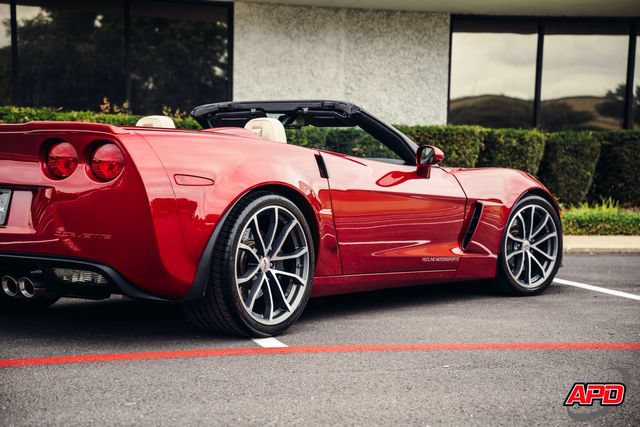 Used 2013 Chevrolet Corvette 427 w/ 1SB Preferred Equipment Group RWD image 61