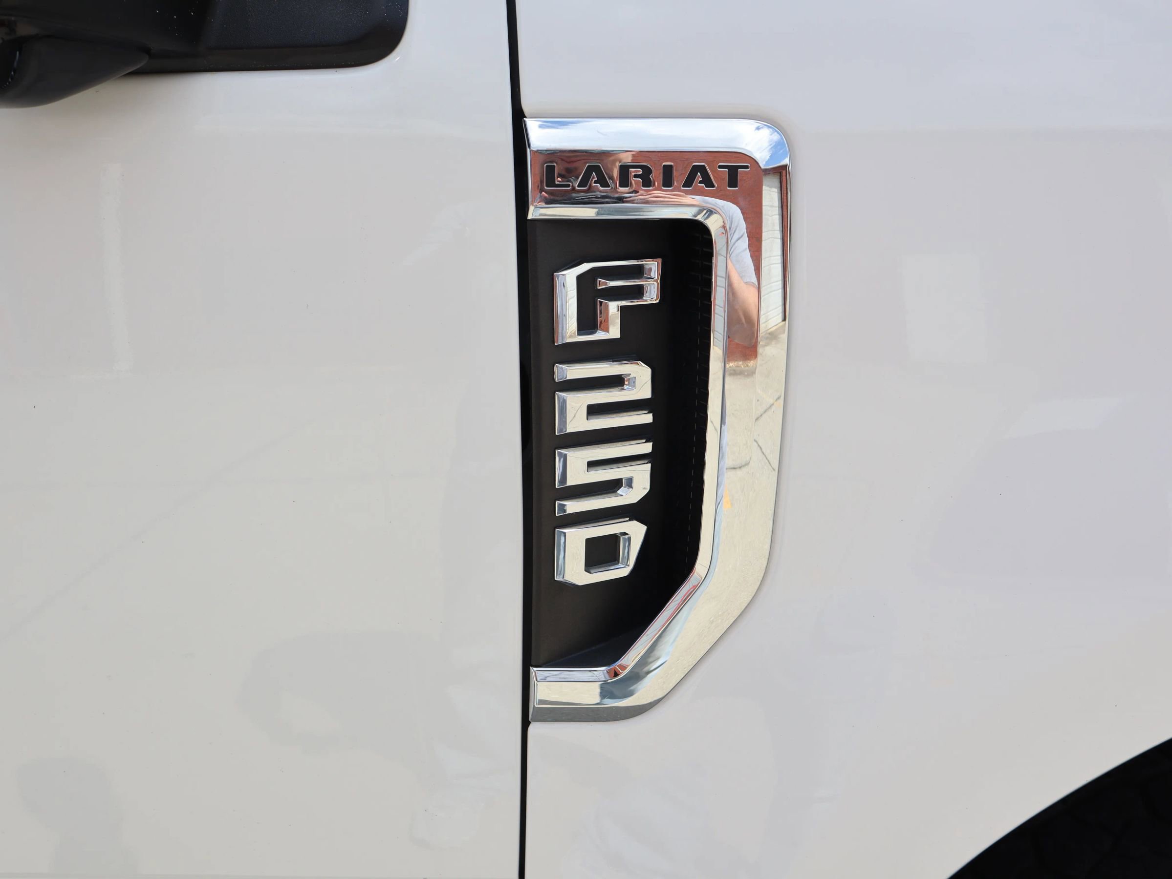 Used 2018 Ford F250 Lariat w/ Lariat Ultimate Package image 36