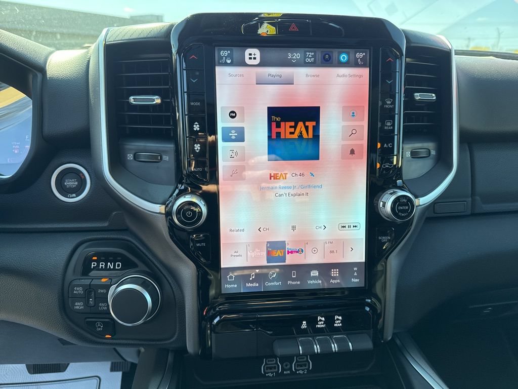 New 2026 RAM 1500 Big Horn AWD/4WD image 13