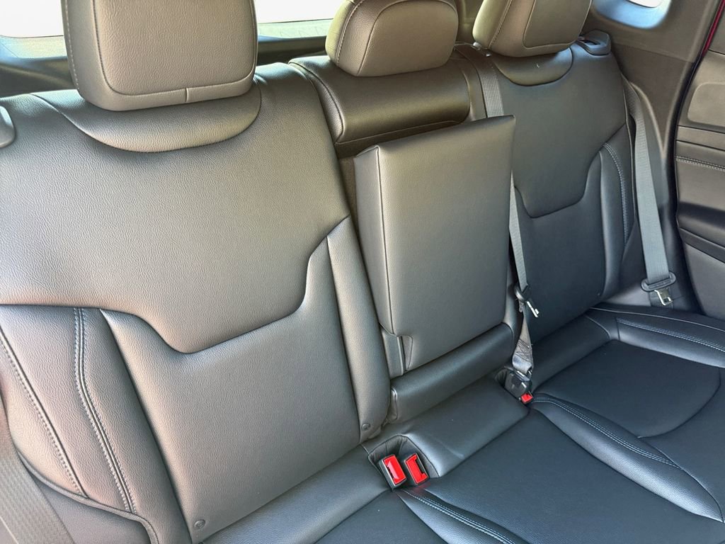 New 2026 Jeep Compass Limited image 16