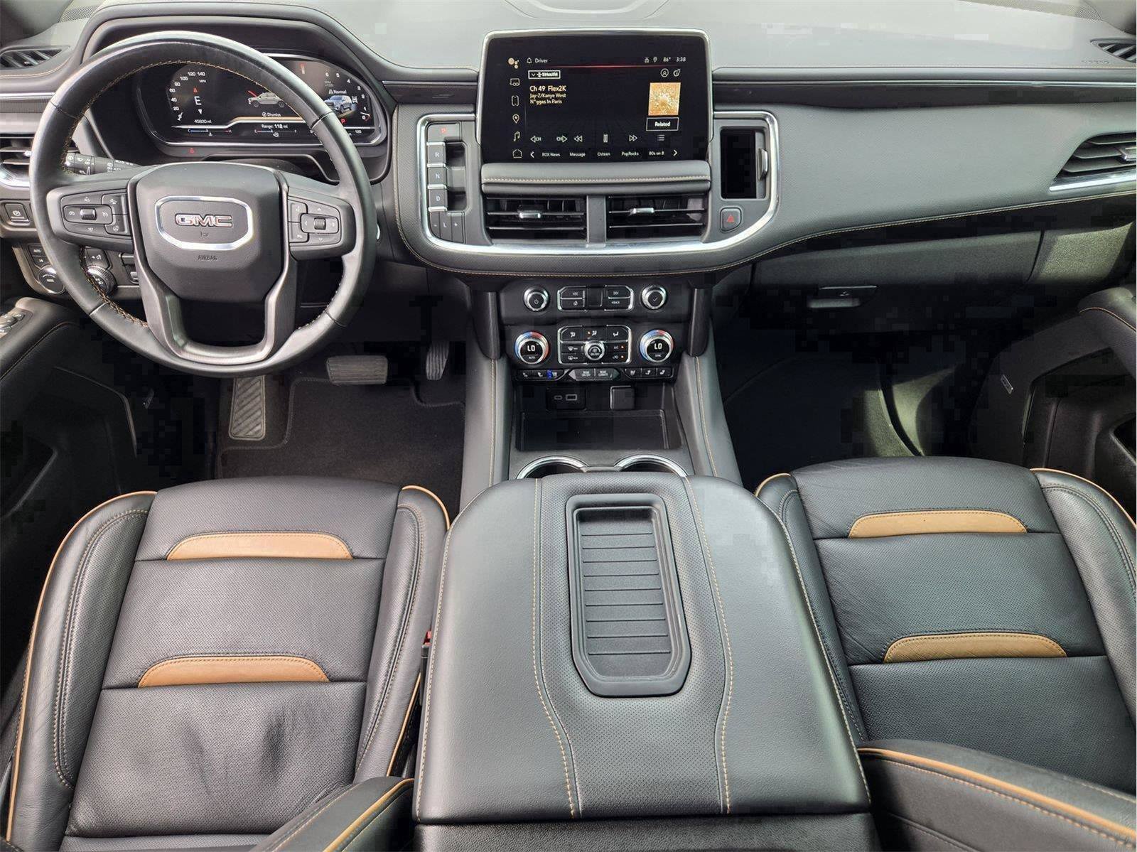 Used 2024 GMC Yukon AT4 w/ Technology Package AWD/4WD image 25
