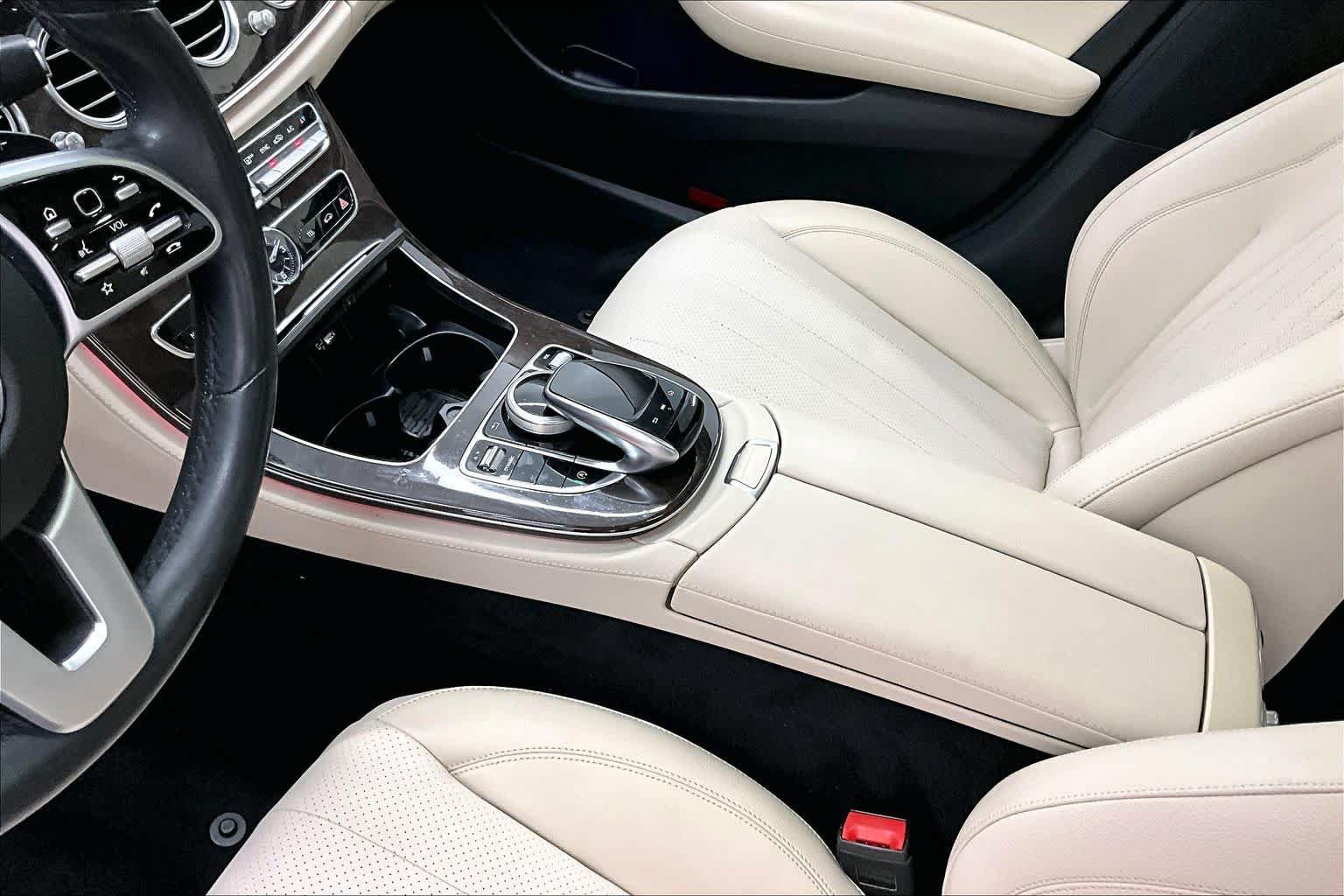 Used 2020 Mercedes-Benz E 350 Sedan image 16