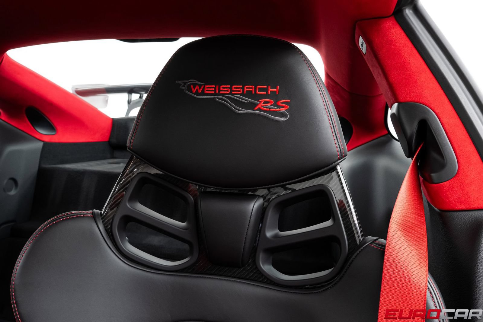 Used 2019 Porsche 911 GT2 RS RWD image 52