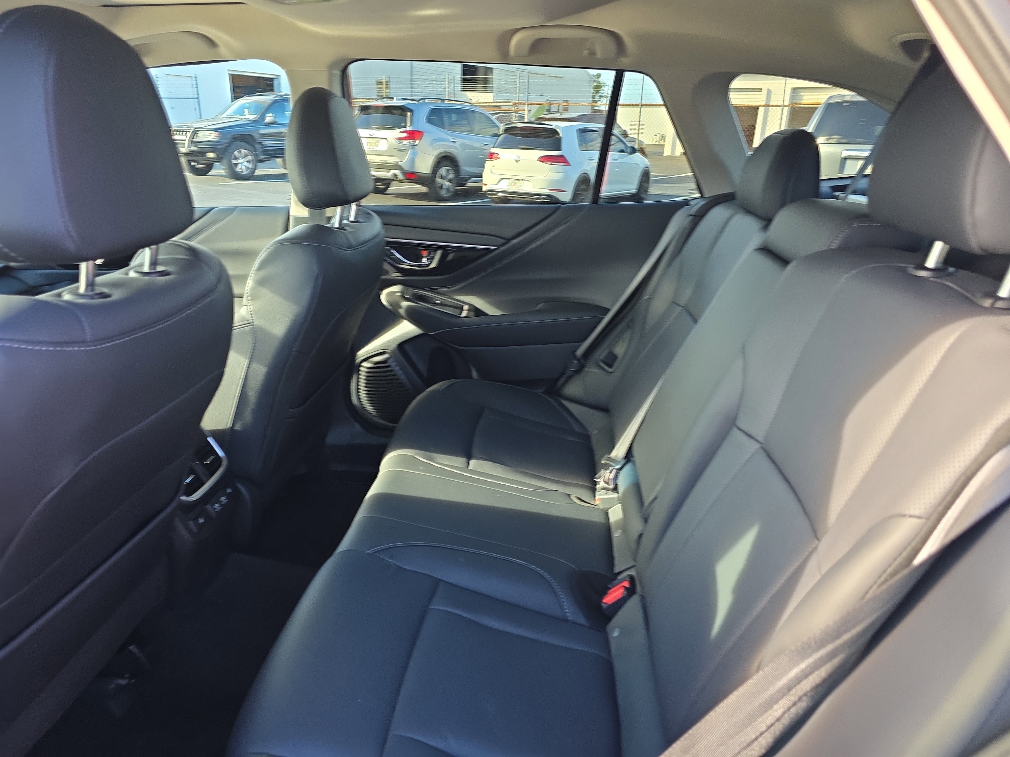 Used 2021 Subaru Outback Limited w/ Popular Package #2 image 11