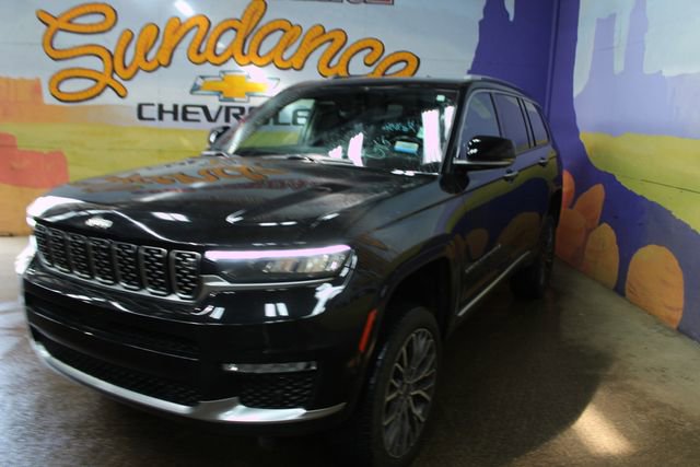 Used 2021 Jeep Grand Cherokee L Summit AWD/4WD image 4