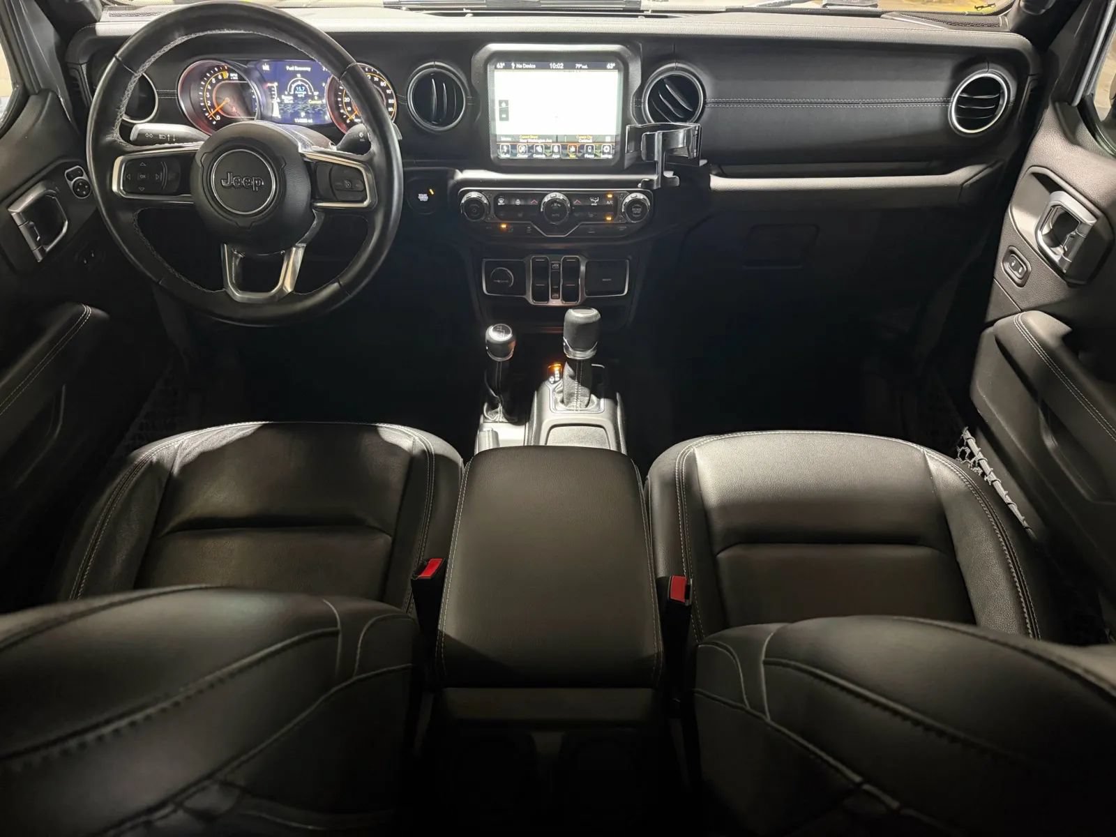 Used 2022 Jeep Gladiator Overland w/ Popular Equipment Package AWD/4WD image 8