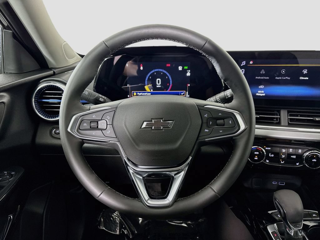 New 2026 Chevrolet Trax LT w/ Driver Confidence Package FWD image 11