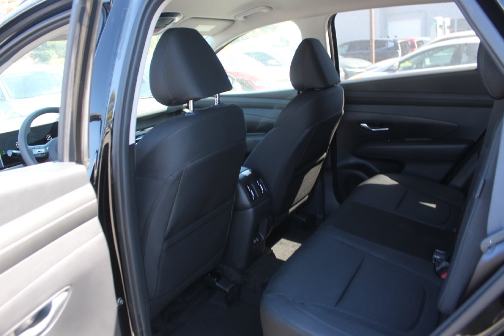 New 2026 Hyundai Tucson SEL w/ Tow & Go Package AWD/4WD image 17